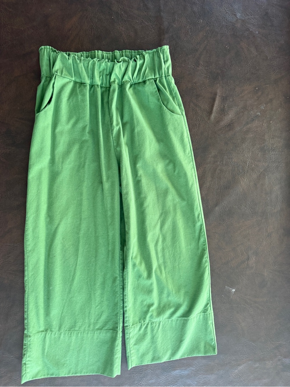 Kourt Elastic-Waist Green Cropped Wide-Leg Pants